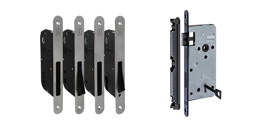 Locksmith For Magnetic Door Locks in West Rancho Dominguez, CA